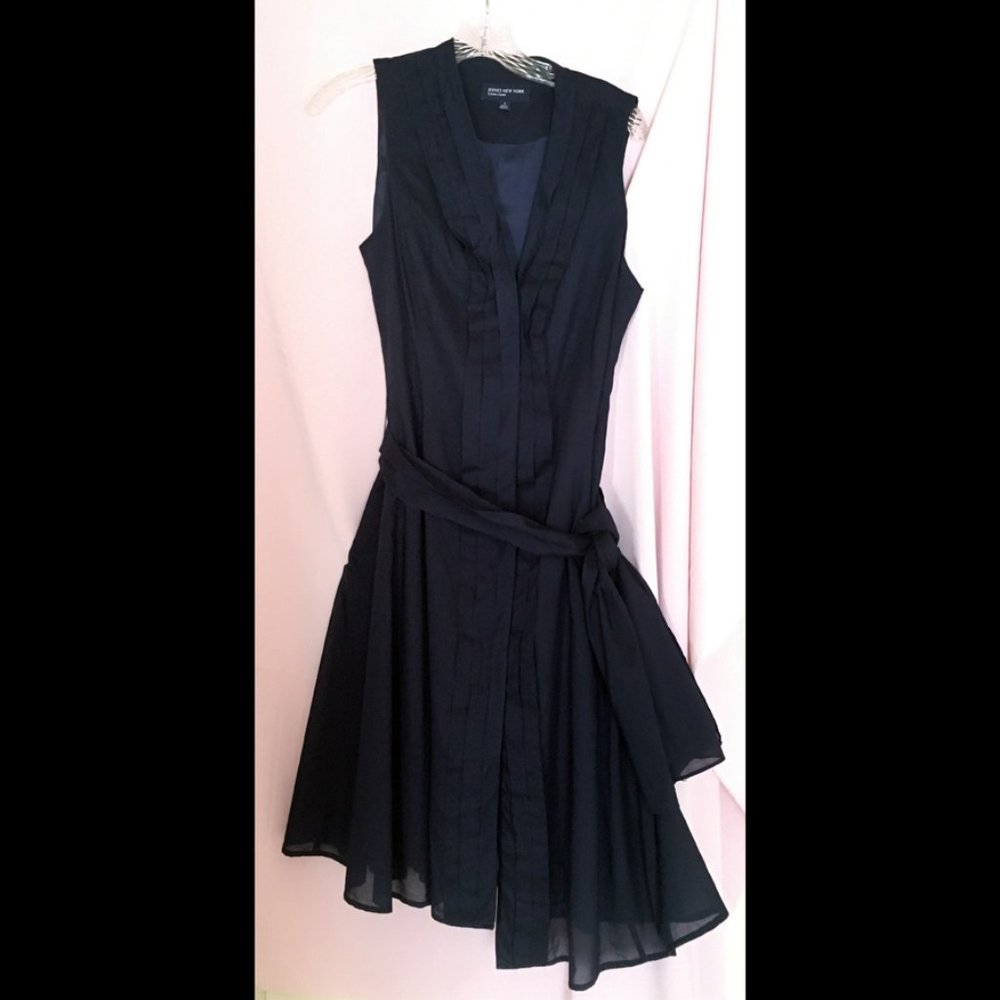 Jones New York Signature navy midi dress, size 8